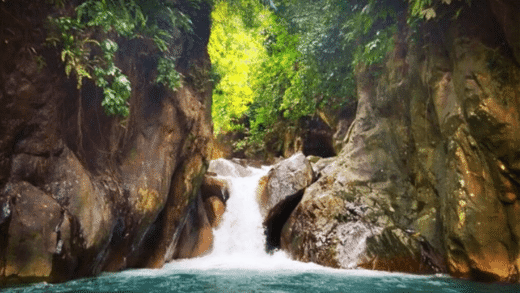 Curug Leuwi Hejo
