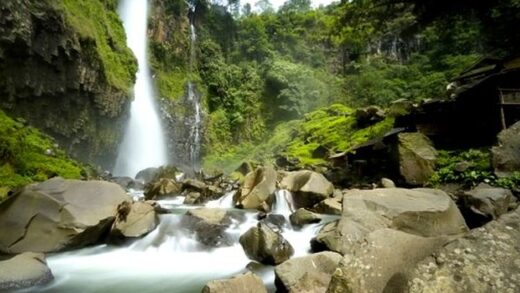 Air terjun Takapala