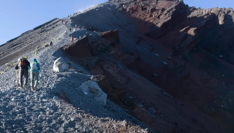 Penutupan Sementara Puncak Gunung Rinjani