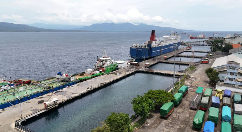 Pelabuhan Tanjung Wangi 