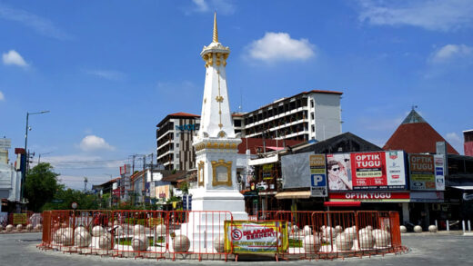 Tugu Pal Putih Yogyakarta