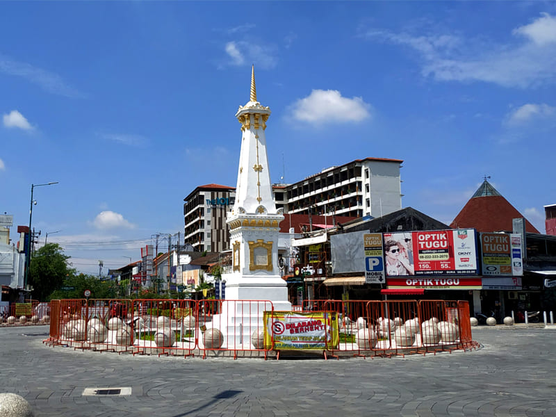 Tugu Pal Putih Yogyakarta