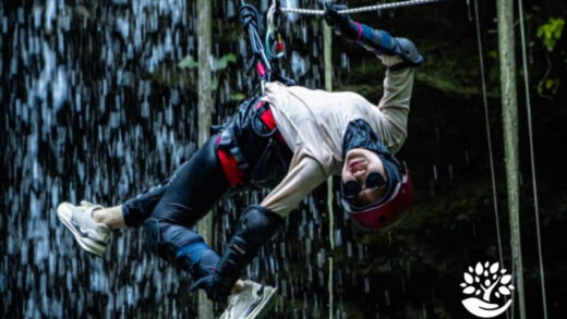 Canyonering di Air Terjun Widuri Grobogan