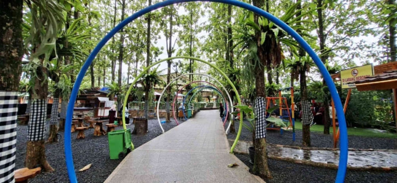 Wisata Jati Ombo Bogor