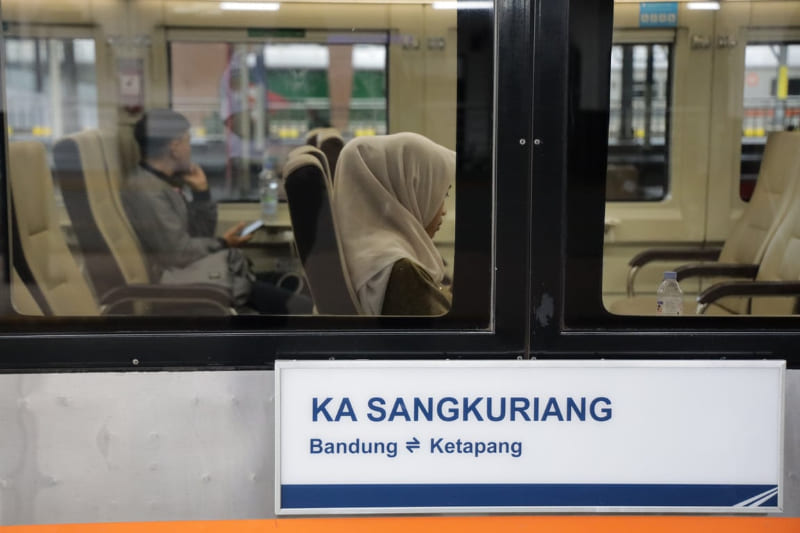 KA Sangkuriang