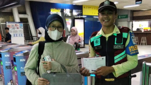 Barang Tertinggal di LRT Jabodebek