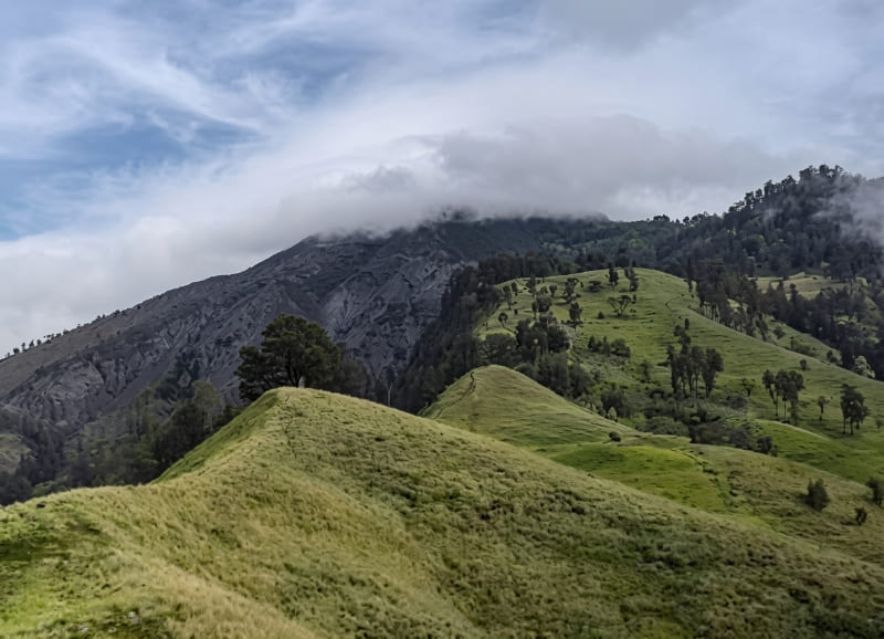 Gunung Lincing Jawa Timur