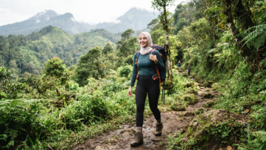 Hiking Gen z